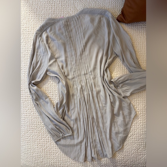 BNWT Calypso St. Barth Blouse with Pockets. - Picture 5 of 10